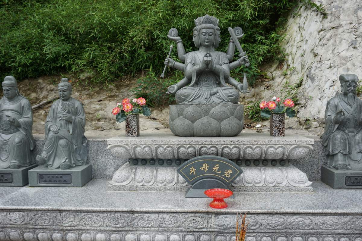 10.000 Buddha Sha Tin 2016 -268