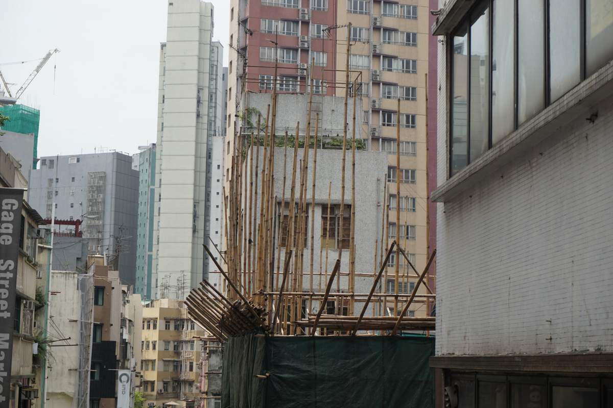 Mid-Level Elevator HK 2016 -012