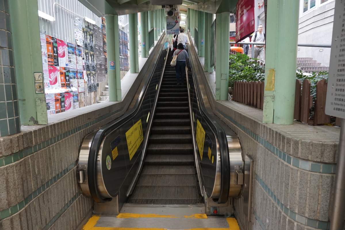 Mid-Level Elevator HK 2016 -017