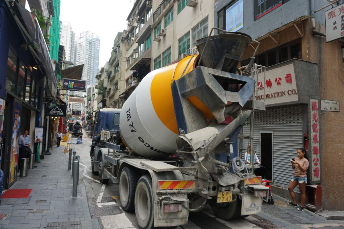 Mid-Level Elevator HK 2016 -023