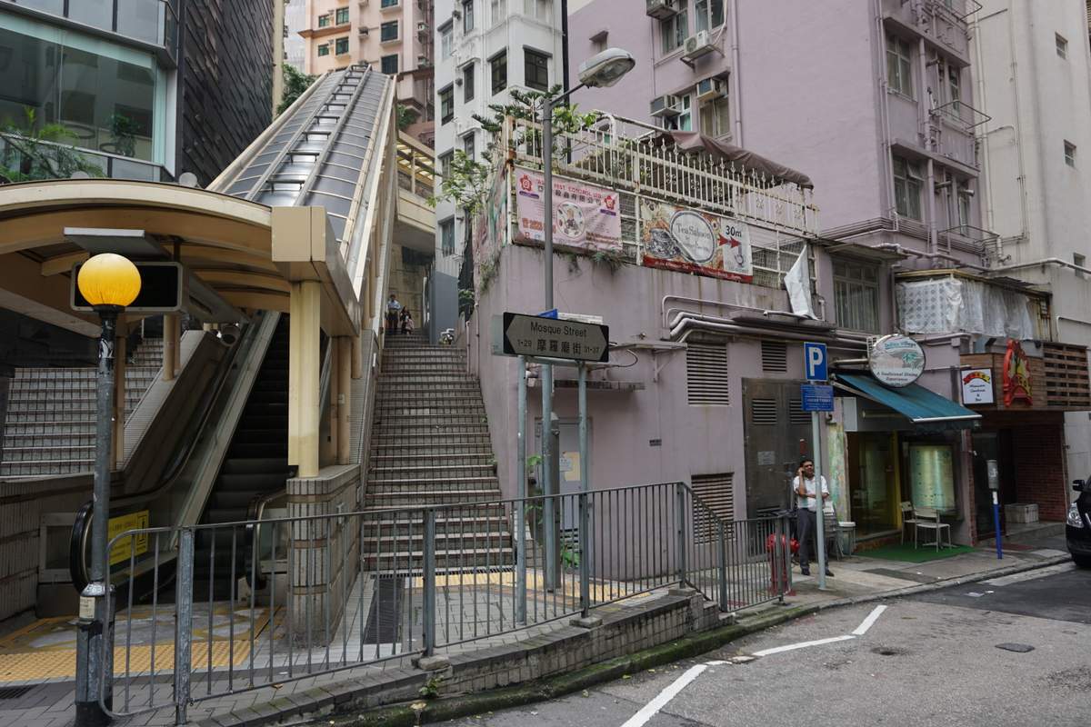 Mid-Level Elevator HK 2016 -035
