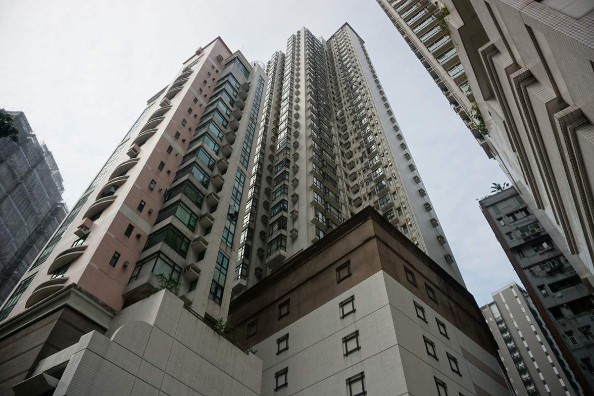 Mid-Level Elevator HK 2016 -042