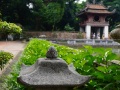 202210_Hanoi_WestLake_LiteratureT-071