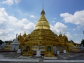 2017-10 Mandalay Kuthadaw-Pagoda -018